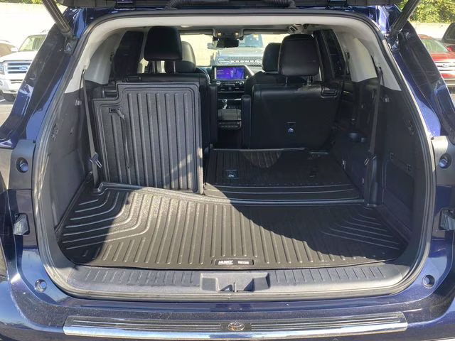 2023 Blueprint Toyota Highlander Platinum FWD SUV