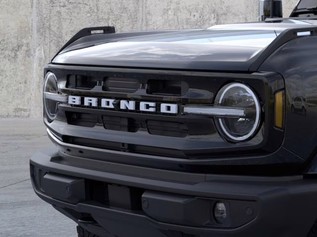 2026 Shadow Black Ford Bronco Outer Banks 4X4 SUV