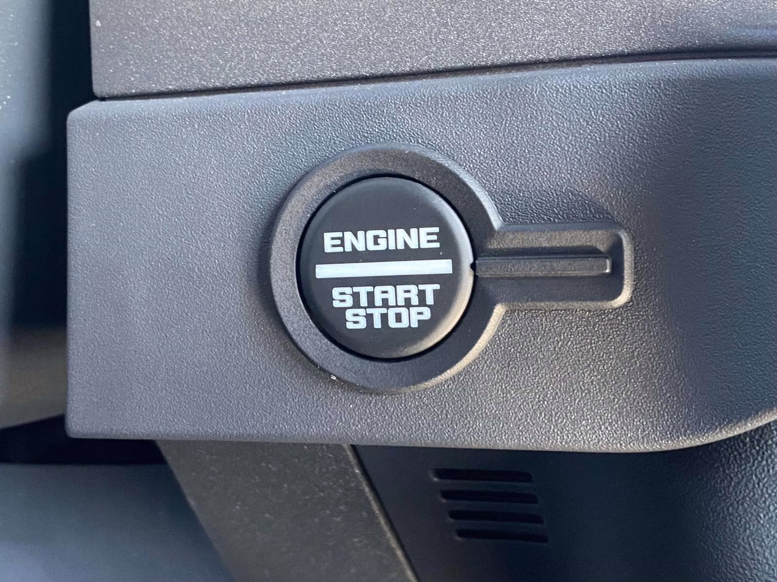 2025 Desert Sand Ford Bronco Big Bend 4X4 SUV