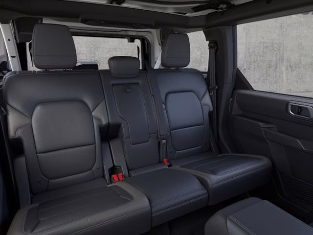 2026 Oxford White Ford Bronco Outer Banks 4X4 SUV