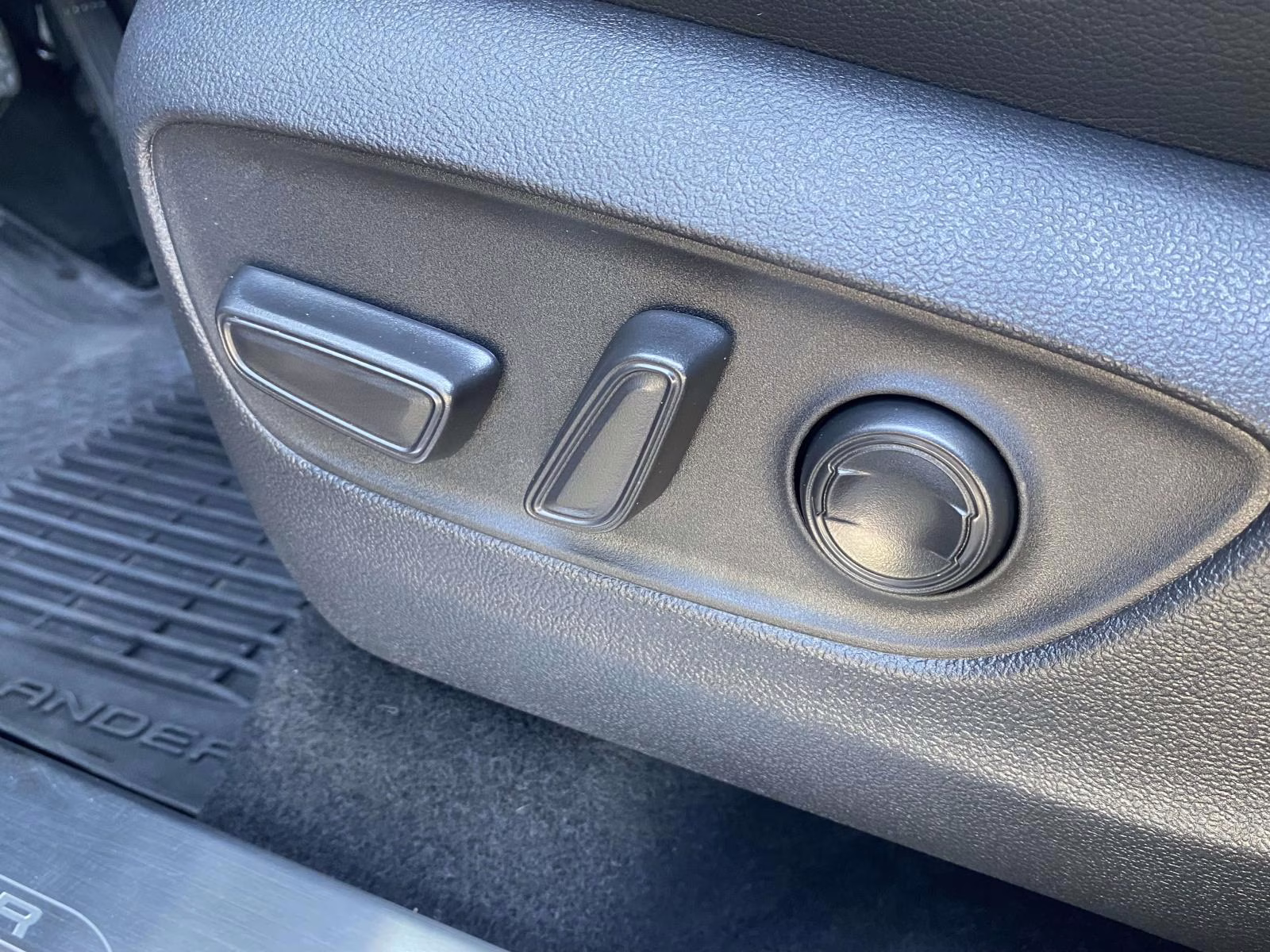 2023 Blueprint Toyota Highlander Platinum FWD SUV