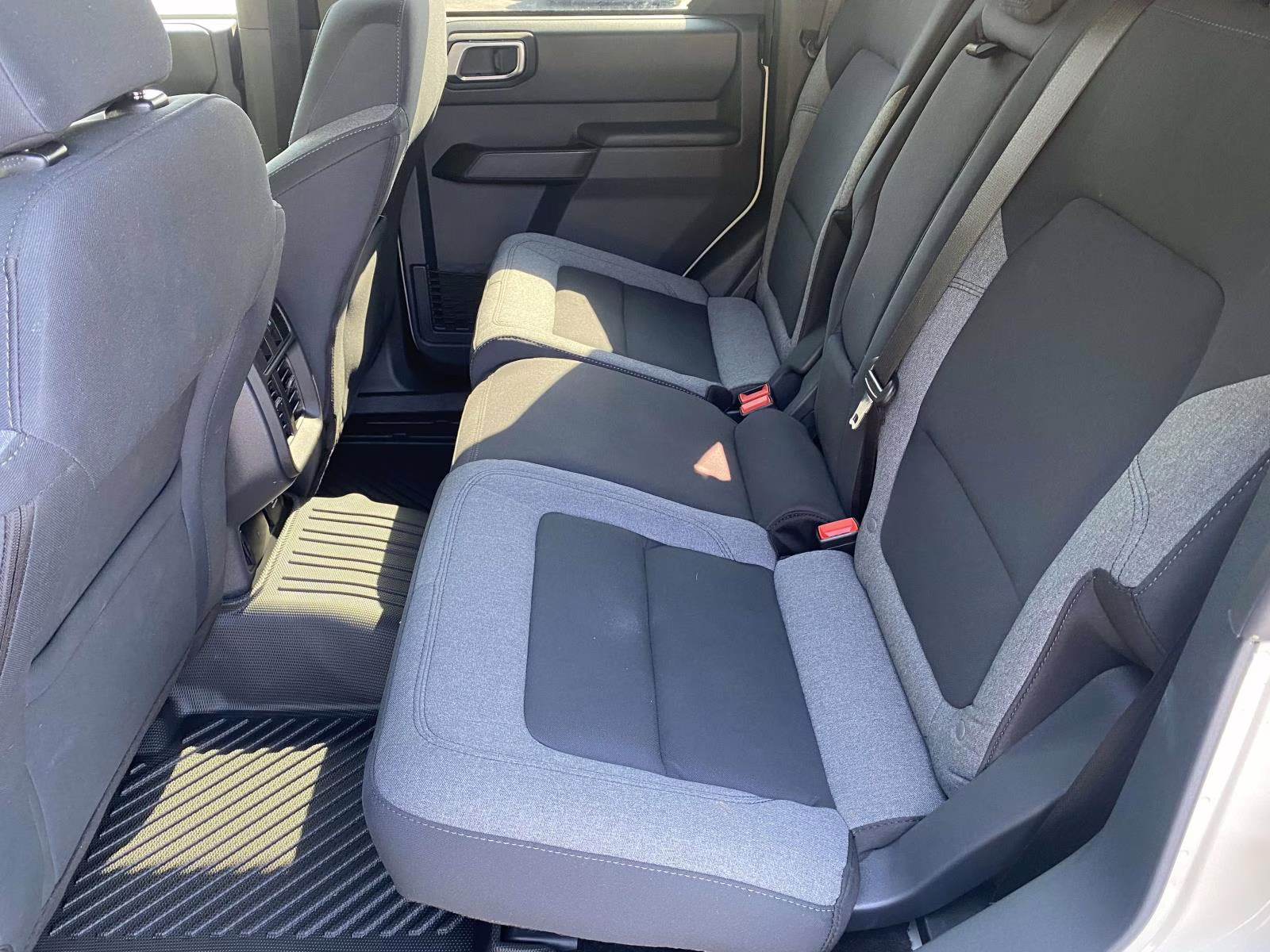 2025 Desert Sand Ford Bronco Big Bend 4X4 SUV