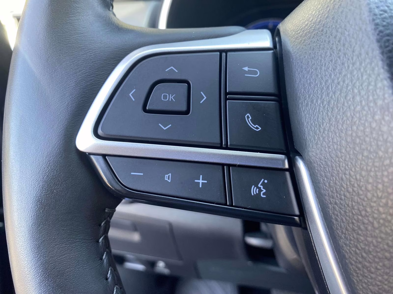 2023 Blueprint Toyota Highlander Platinum FWD SUV