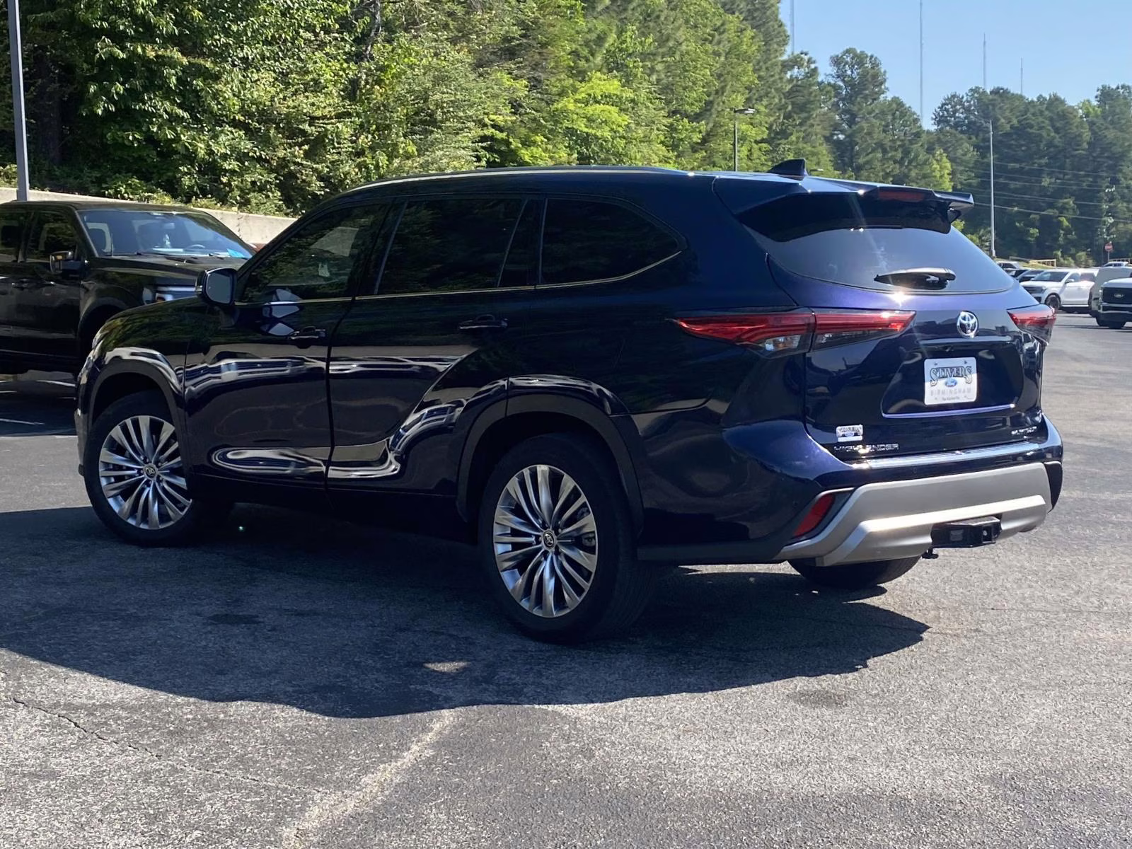 2023 Blueprint Toyota Highlander Platinum FWD SUV