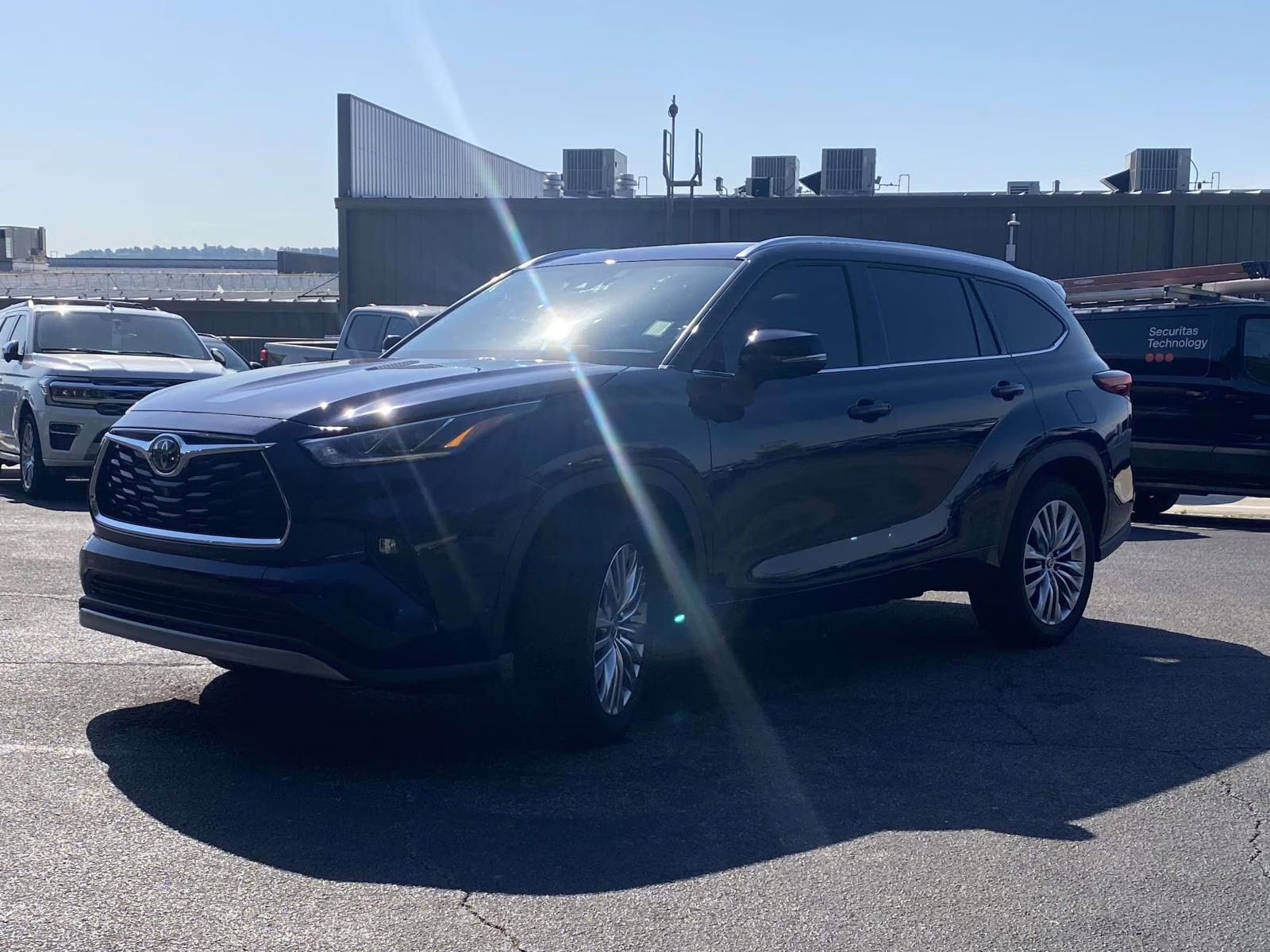 2023 Blueprint Toyota Highlander Platinum FWD SUV