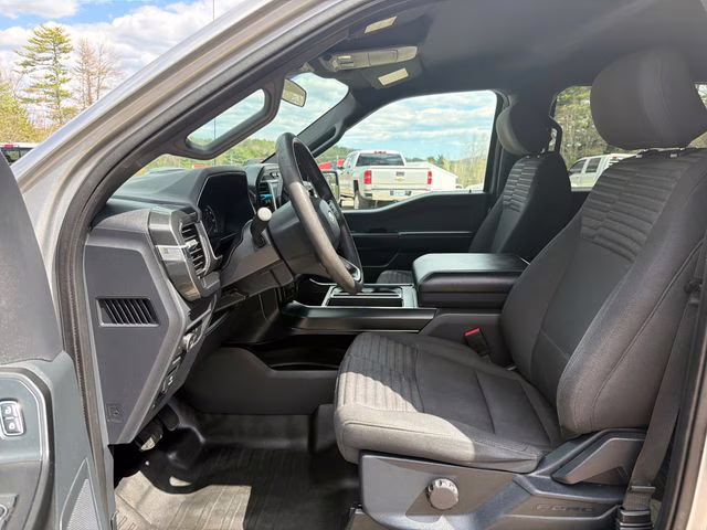 2021 Silver Metallic Ford F-150 XL 4X4 Truck