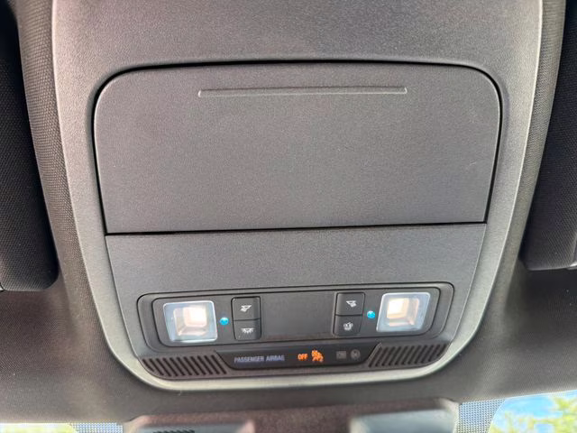 2021 Silver Metallic Ford F-150 XL 4X4 Truck