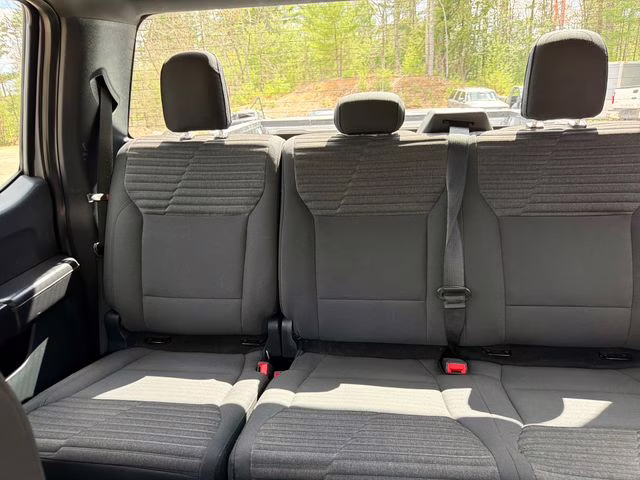 2021 Silver Metallic Ford F-150 XL 4X4 Truck