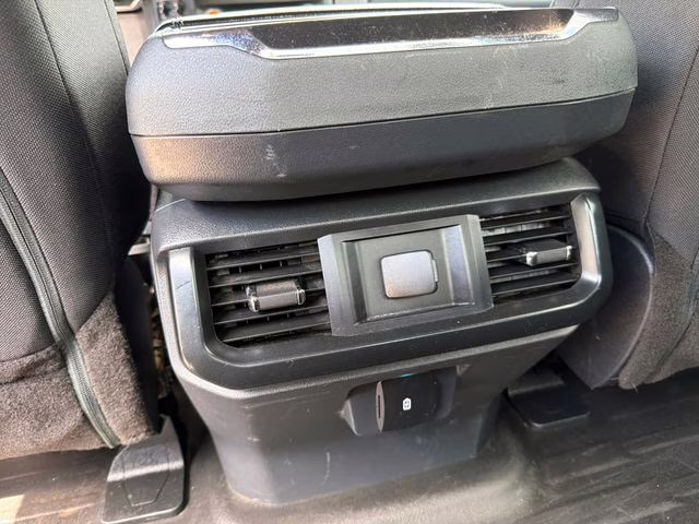 2021 Silver Metallic Ford F-150 XL 4X4 Truck