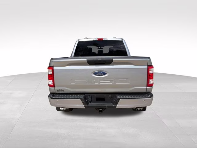 2021 Silver Metallic Ford F-150 XL 4X4 Truck