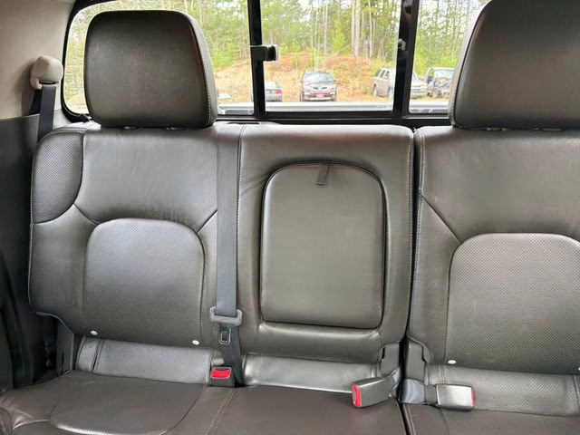 2017 Brilliant Silver Nissan Frontier PRO-4X 4X4 Truck