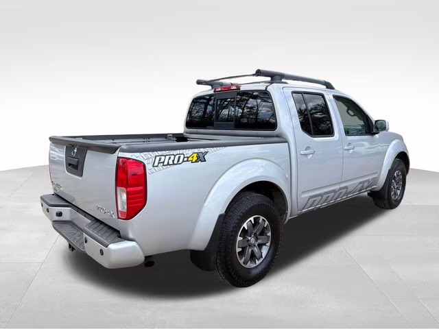 2017 Brilliant Silver Nissan Frontier PRO-4X 4X4 Truck