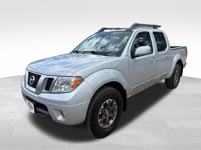 2017 Brilliant Silver Nissan Frontier PRO-4X 4X4 Truck