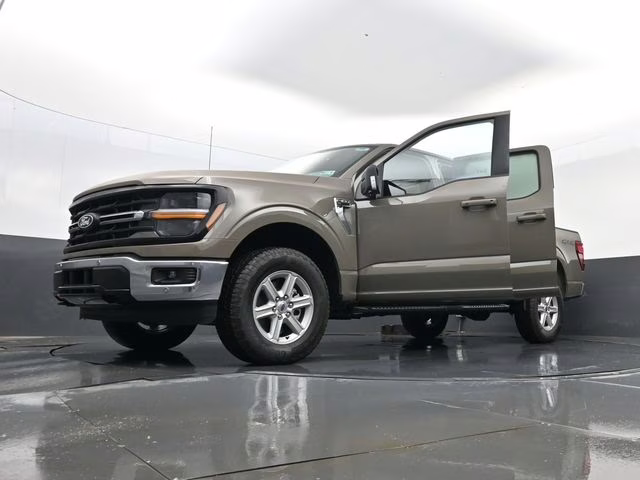 2026 Gray Ford F-150 XLT 4X4 Truck