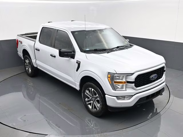 2021 White Metallic Ford F-150 XL 4X4 Truck