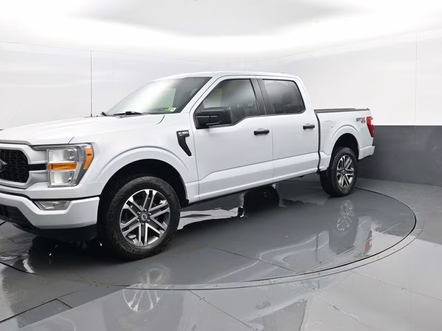 2021 White Metallic Ford F-150 XL 4X4 Truck