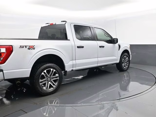 2021 White Metallic Ford F-150 XL 4X4 Truck