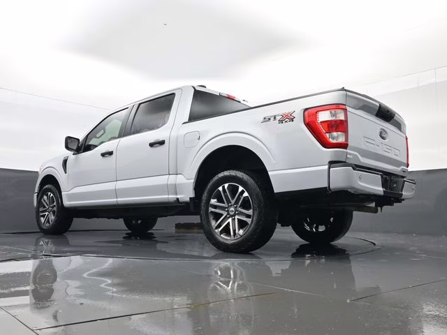 2021 White Metallic Ford F-150 XL 4X4 Truck