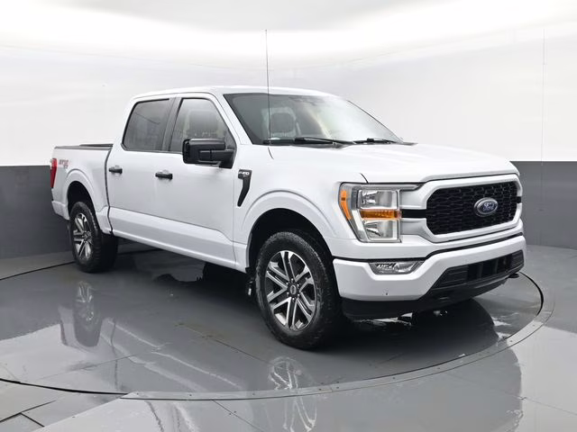 2021 White Metallic Ford F-150 XL 4X4 Truck