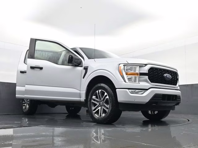 2021 White Metallic Ford F-150 XL 4X4 Truck