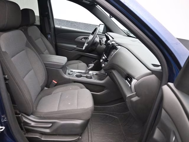 2023 Northsky Blue Metallic Chevrolet Traverse LT AWD SUV