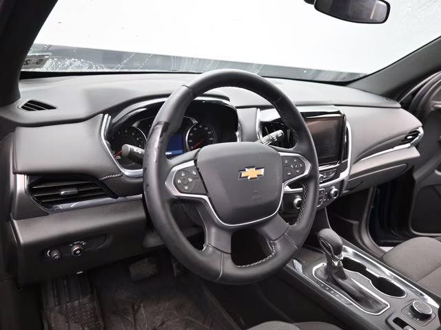 2023 Northsky Blue Metallic Chevrolet Traverse LT AWD SUV