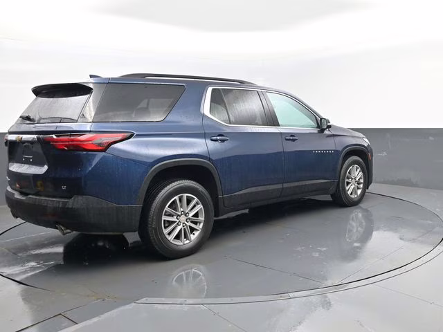 2023 Northsky Blue Metallic Chevrolet Traverse LT AWD SUV