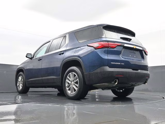 2023 Northsky Blue Metallic Chevrolet Traverse LT AWD SUV