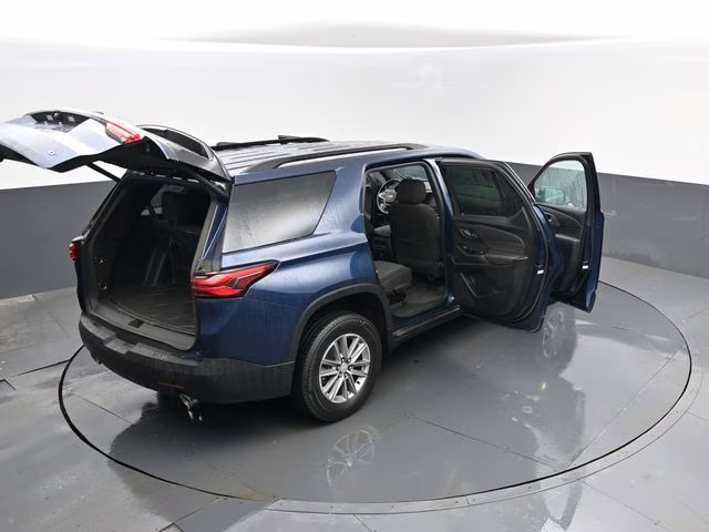 2023 Northsky Blue Metallic Chevrolet Traverse LT AWD SUV