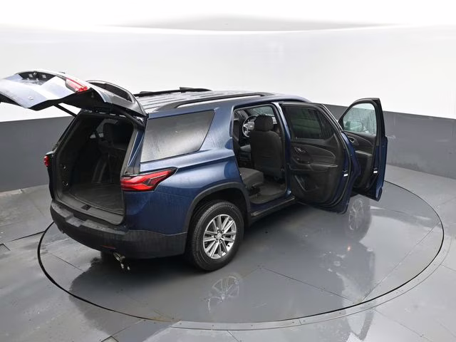2023 Northsky Blue Metallic Chevrolet Traverse LT AWD SUV