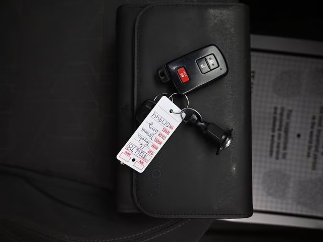 2016 Magnetic Gray Metallic Toyota Tacoma TRD Off-Road 4X4 Truck