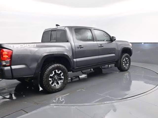 2016 Magnetic Gray Metallic Toyota Tacoma TRD Off-Road 4X4 Truck