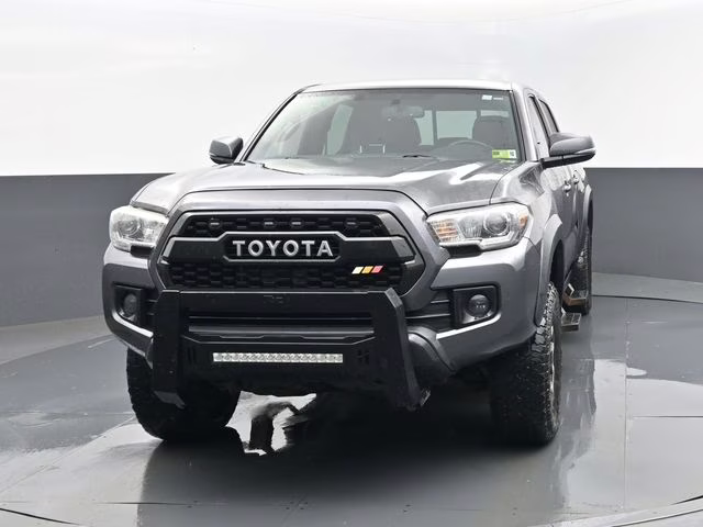 2016 Magnetic Gray Metallic Toyota Tacoma TRD Off-Road 4X4 Truck