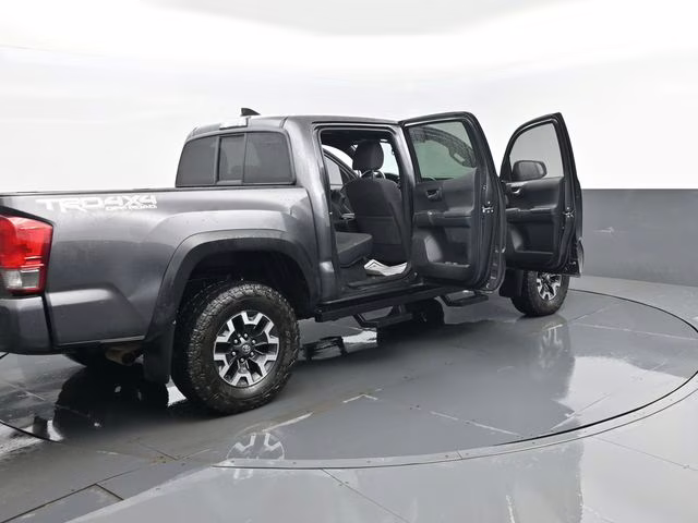 2016 Magnetic Gray Metallic Toyota Tacoma TRD Off-Road 4X4 Truck