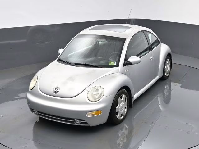 2001 Volkswagen Beetle GLS FWD Hatchback