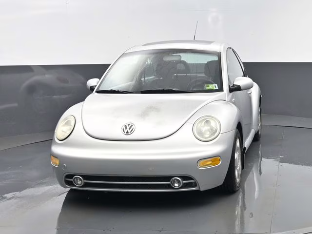 2001 Volkswagen Beetle GLS FWD Hatchback