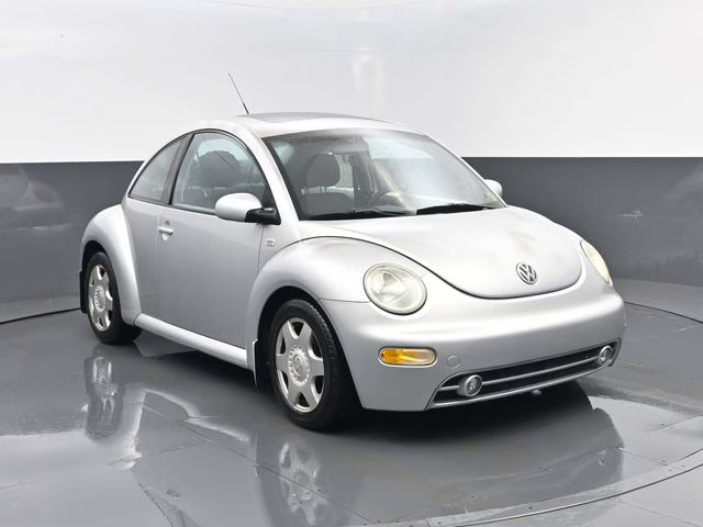 2001 Volkswagen Beetle GLS FWD Hatchback
