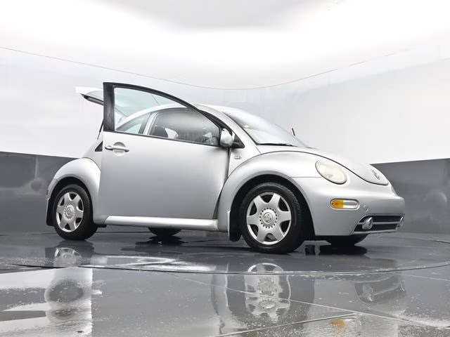 2001 Volkswagen Beetle GLS FWD Hatchback