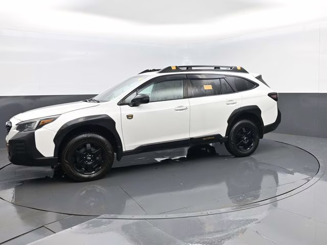 2022 Crystal White Pearl Subaru Outback Wilderness AWD SUV