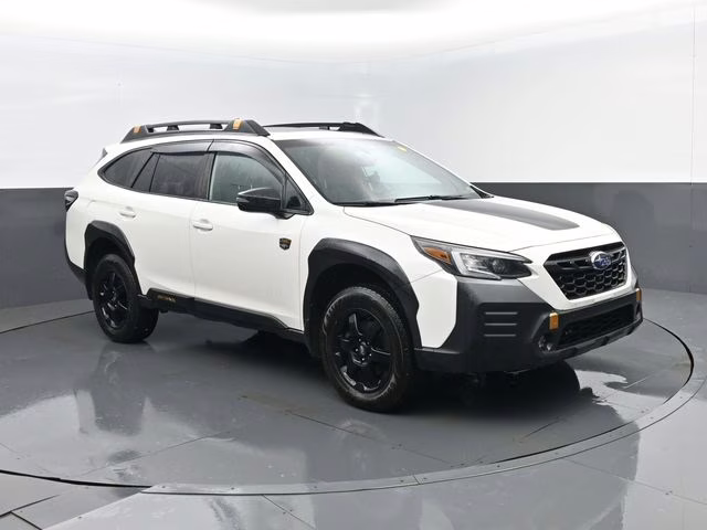 2022 Crystal White Pearl Subaru Outback Wilderness AWD SUV