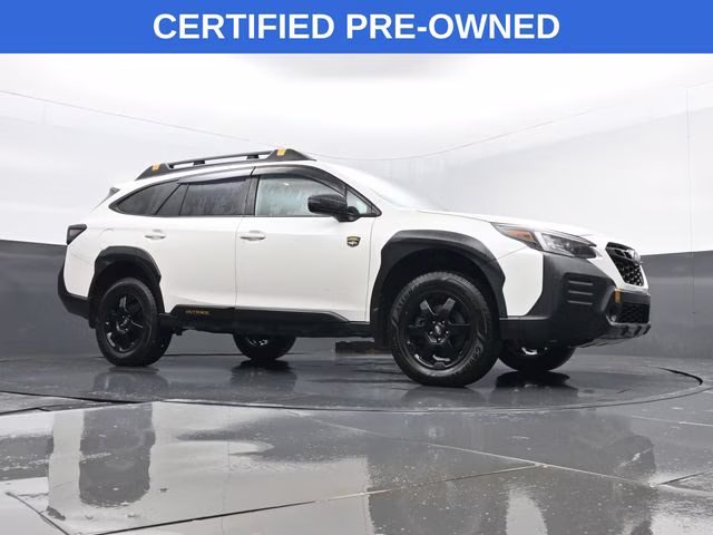 2022 Crystal White Pearl Subaru Outback Wilderness AWD SUV