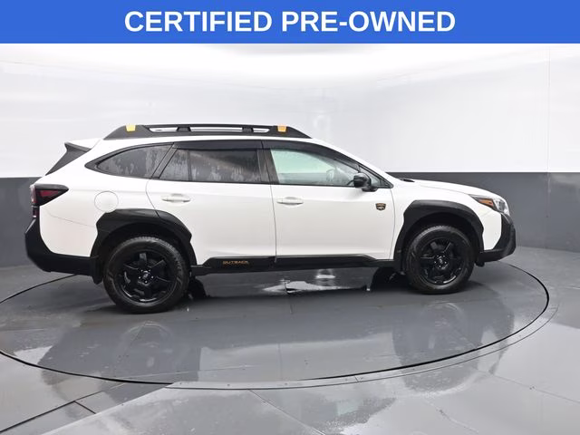 2022 Crystal White Pearl Subaru Outback Wilderness AWD SUV