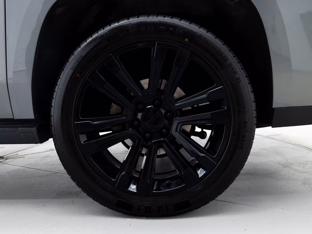 2019 Satin Steel Metallic GMC Yukon XL Denali 4X4 SUV