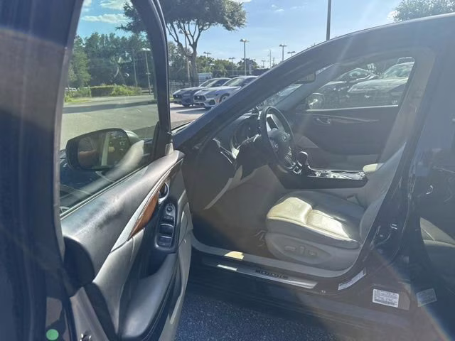 2017 Midnight Black INFINITI Q50 3.0t Premium RWD Sedan