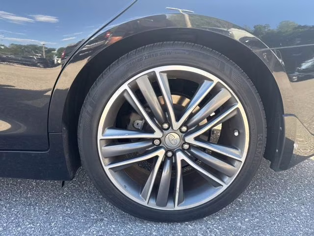 2017 Midnight Black INFINITI Q50 3.0t Premium RWD Sedan