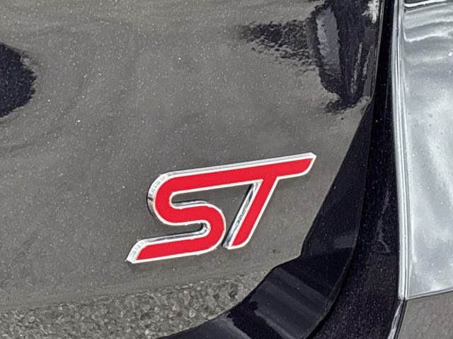2023 Black Metallic Ford Explorer ST 4X4 SUV