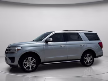 2022 Silver Metallic Ford Expedition XLT RWD SUV