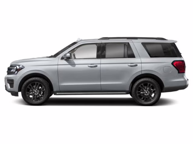 2022 Silver Metallic Ford Expedition XLT RWD SUV