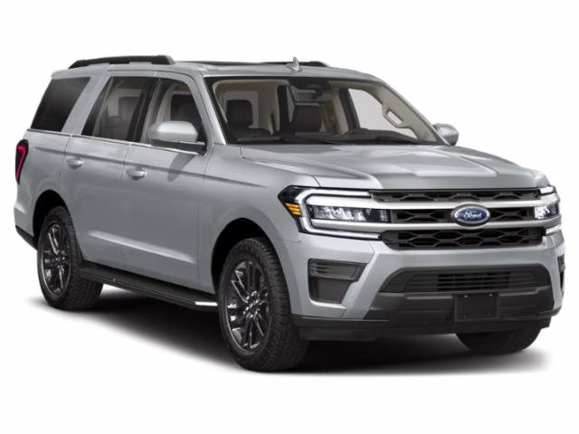 2022 Silver Metallic Ford Expedition XLT RWD SUV