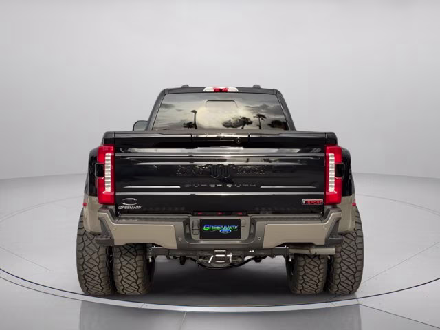 2026 Agate Black Metallic Ford Super Duty F-350 DRW Valor Lift 4X4 Truck